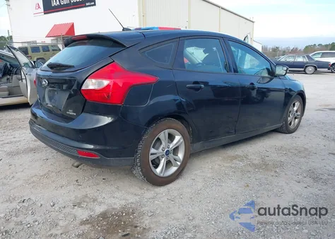2014 Ford Focus Se z USA, uszkodzony, nr VIN 1FADP3K25EL277199